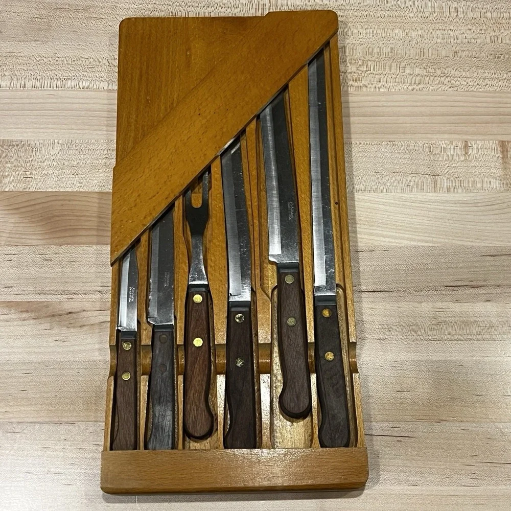 VTG Robinson Knife Co. 6 Piece Knife Fork Set‎ In Wooden Handles Made In USA